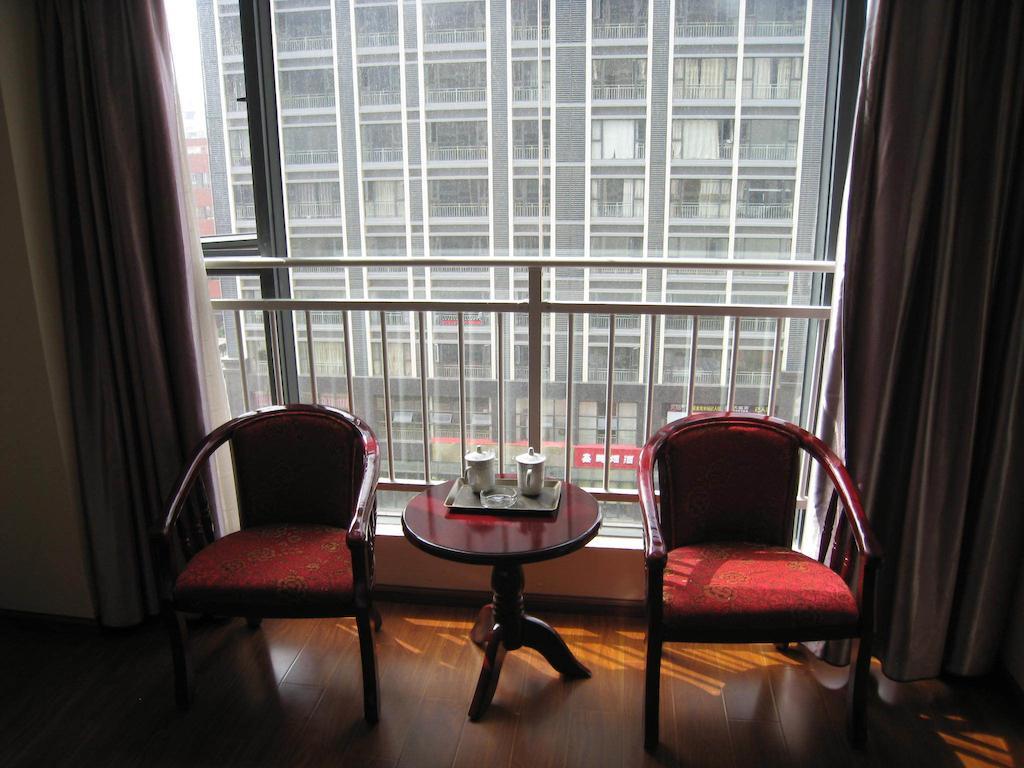 Chun Tian Hui Gu Holiday Hotel Куньмин Экстерьер фото